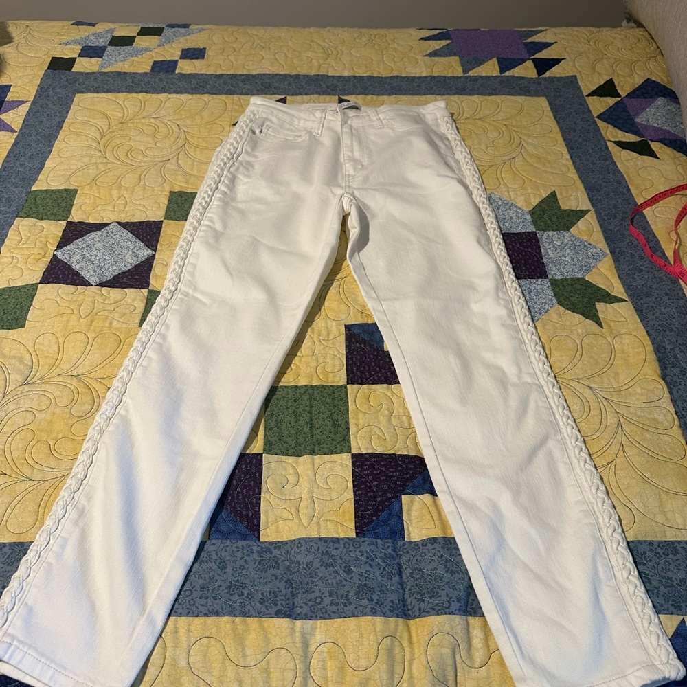 Judy Blue White Relaxed Fit denim. With side braided detail.